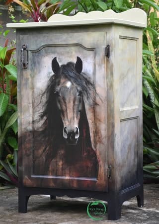 Papier de soie de découpage de cheval de coeur 21 x 29 po 